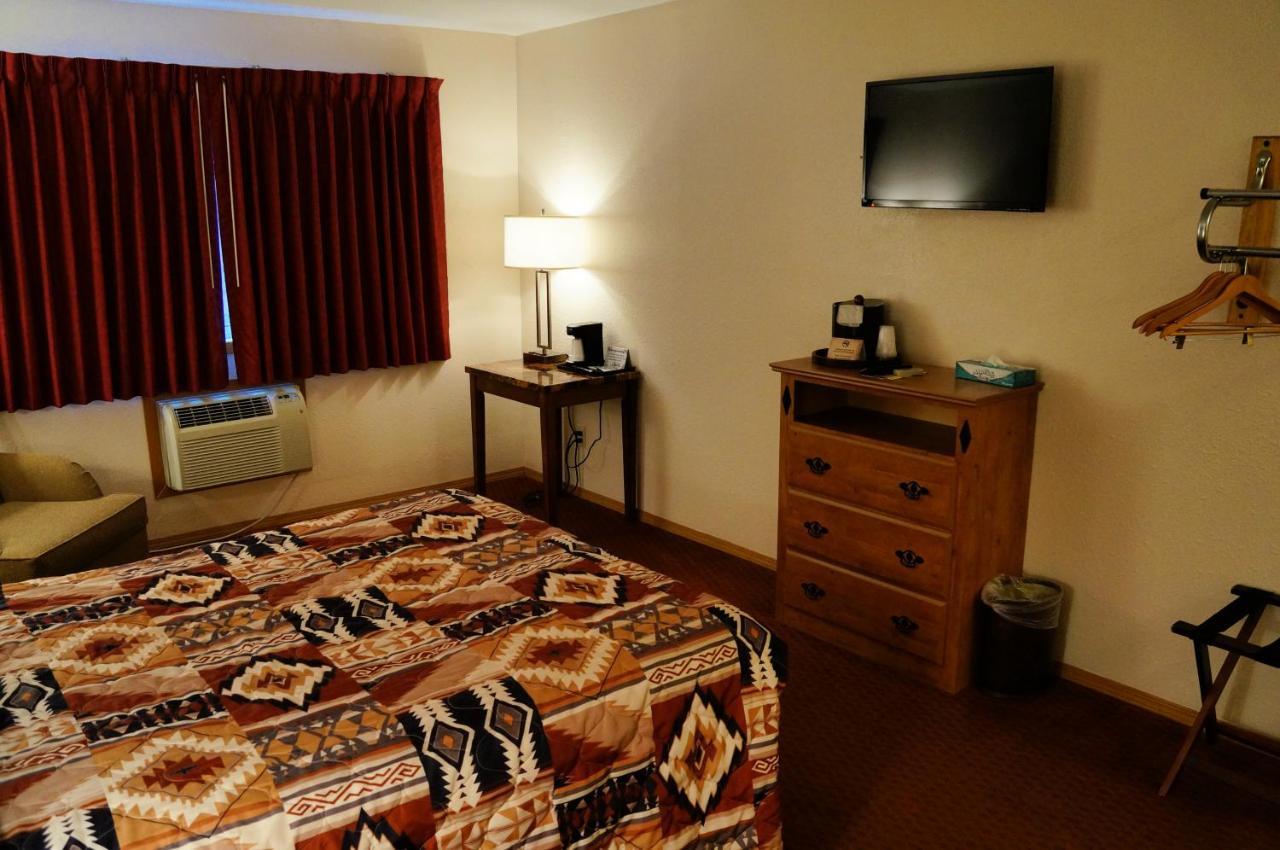 Fort Randall Casino & Hotel Pickstown Bagian luar foto